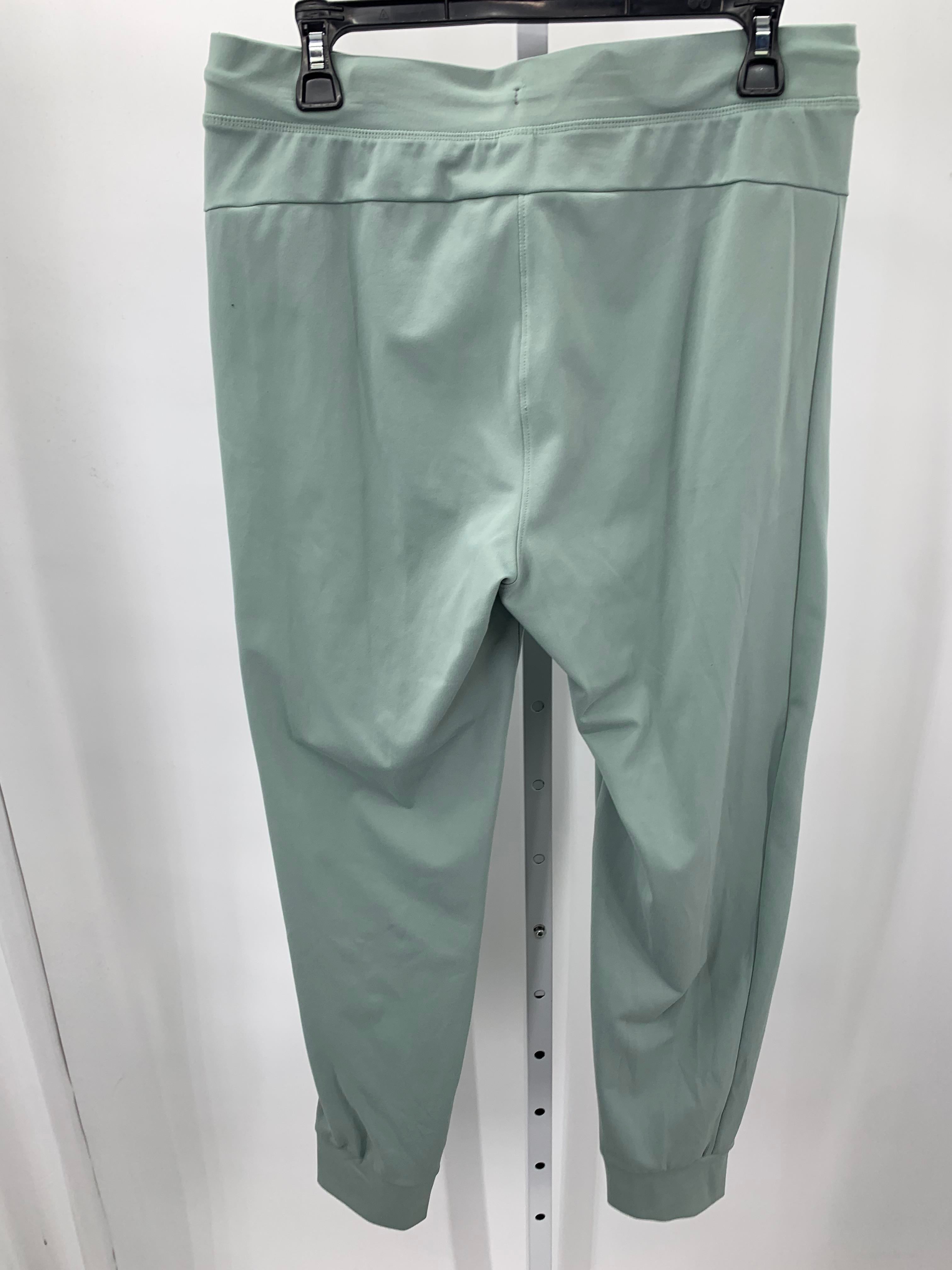 Yogalicious Size Large Misses Sweat Pants