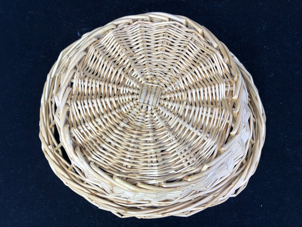 BLONDE WICKER BASKET.