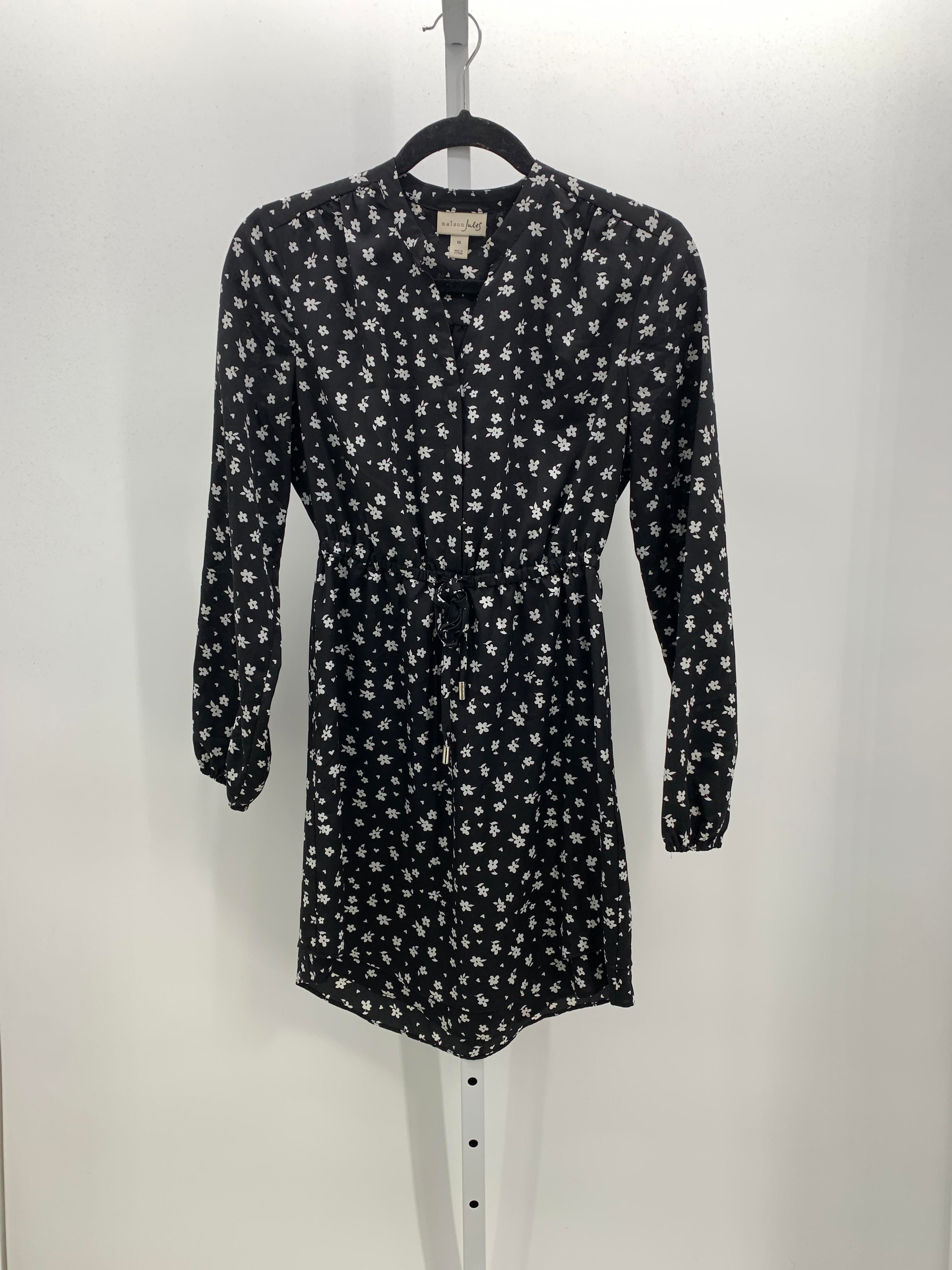 Size X Small Juniors Long Sleeve Dress
