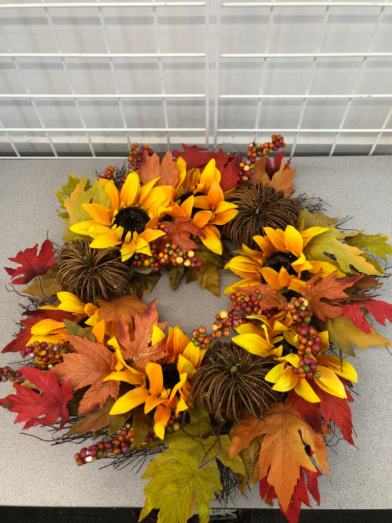 GLITTERY FALL LEAVES AND PUMPKINS WREATH.