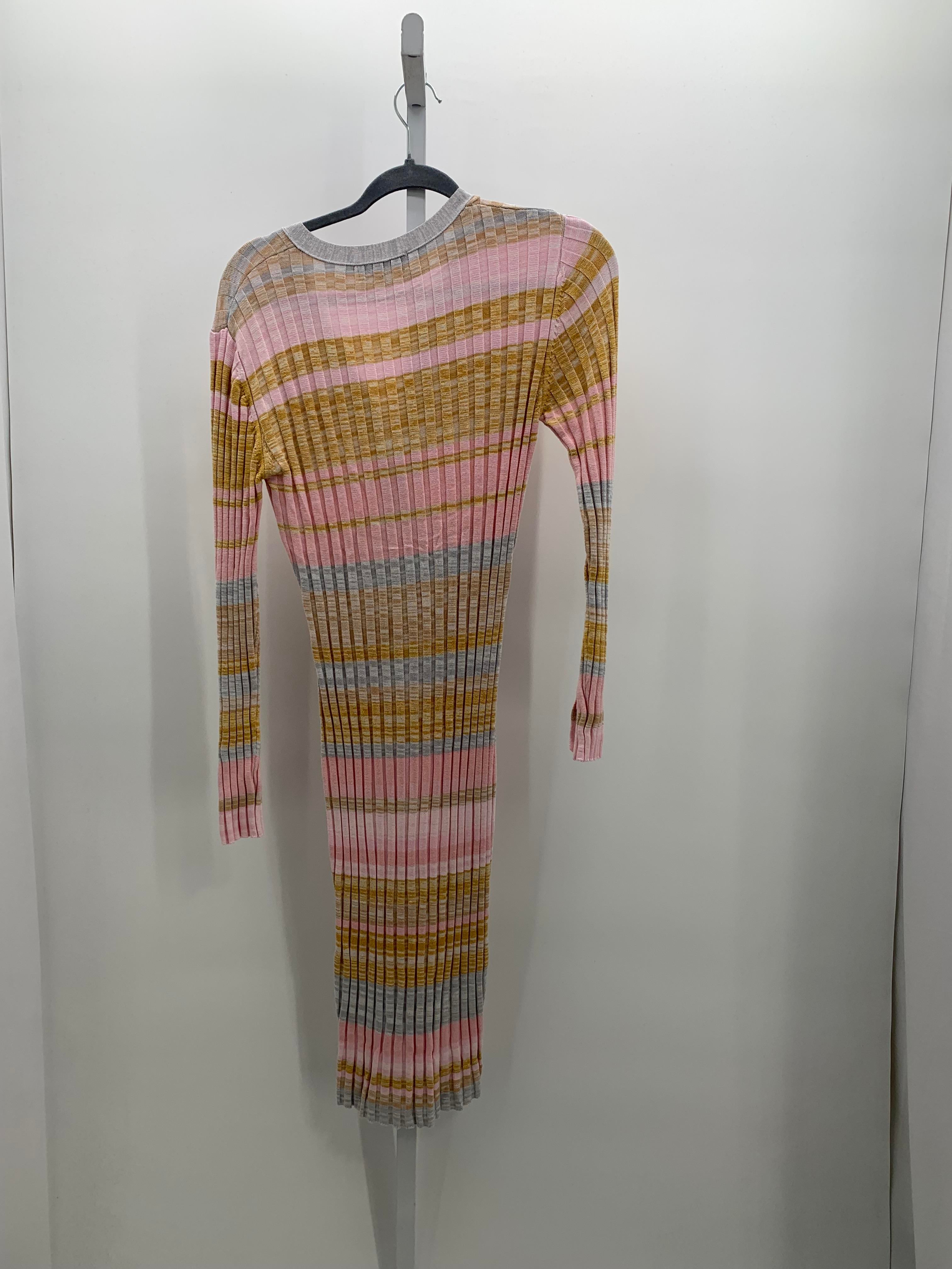 Size Medium Juniors Long Sleeve Dress