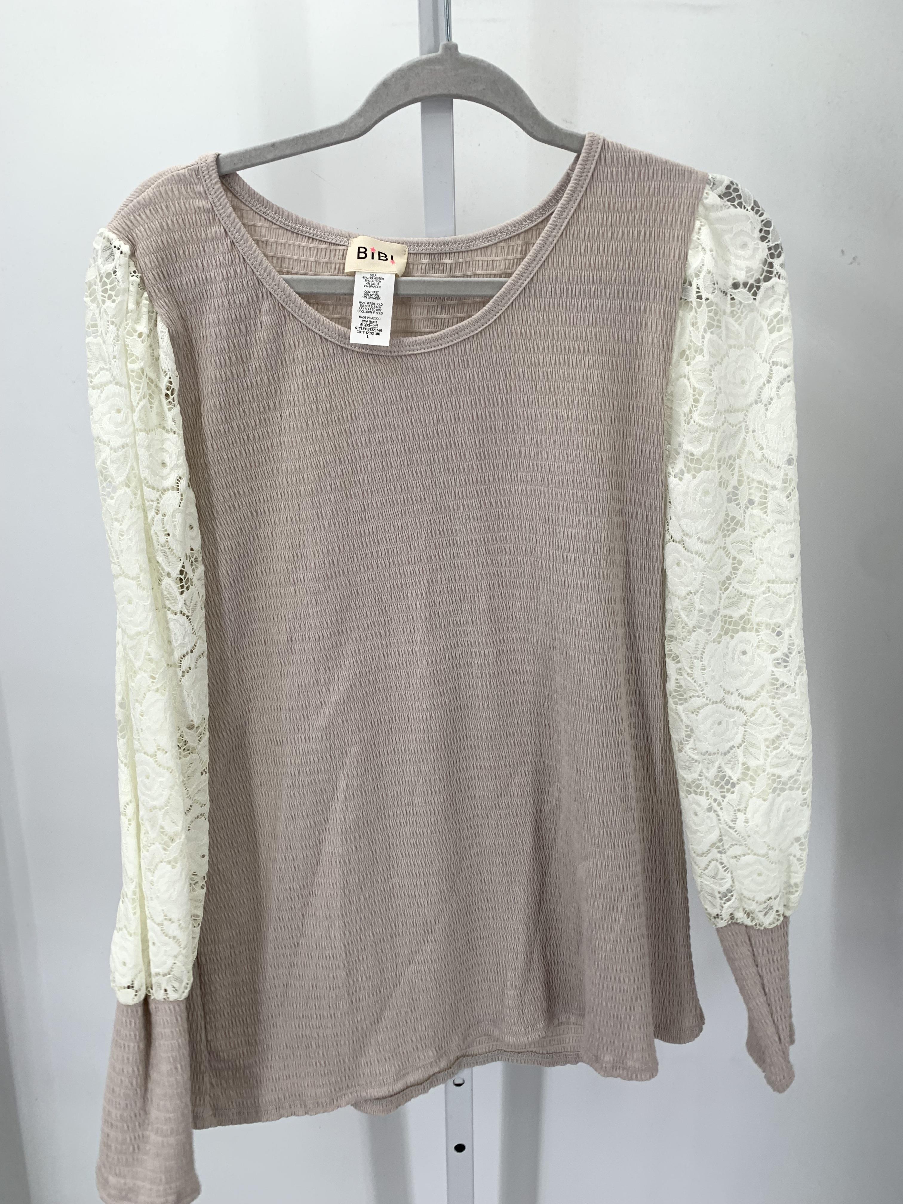 Size L Juniors Long Sleeve Shirt