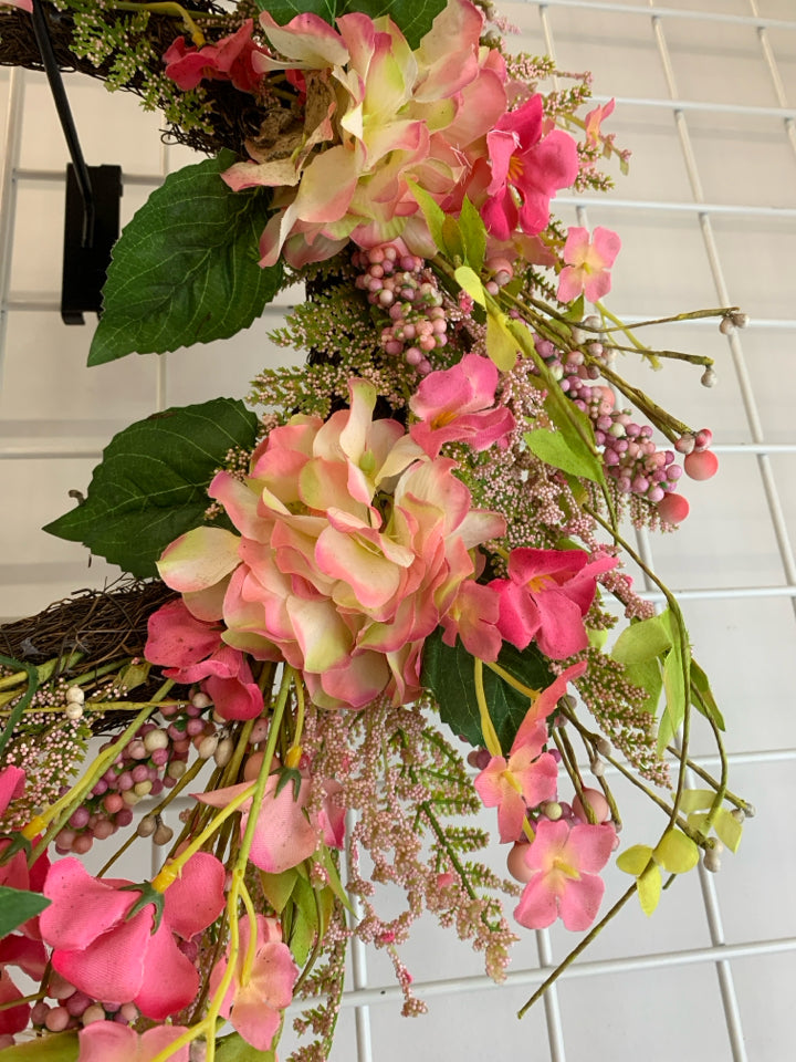 PINK FLORAL WREATH.