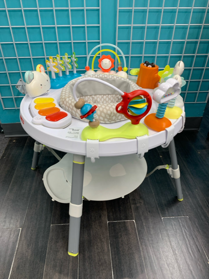 Skip Hop Explore & More Baby's View 3- Stage Activity Center