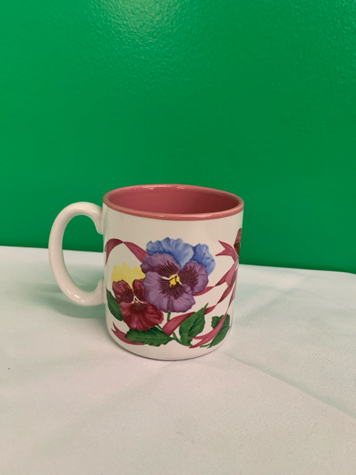 VTG FLORAL W BOWS MUG.