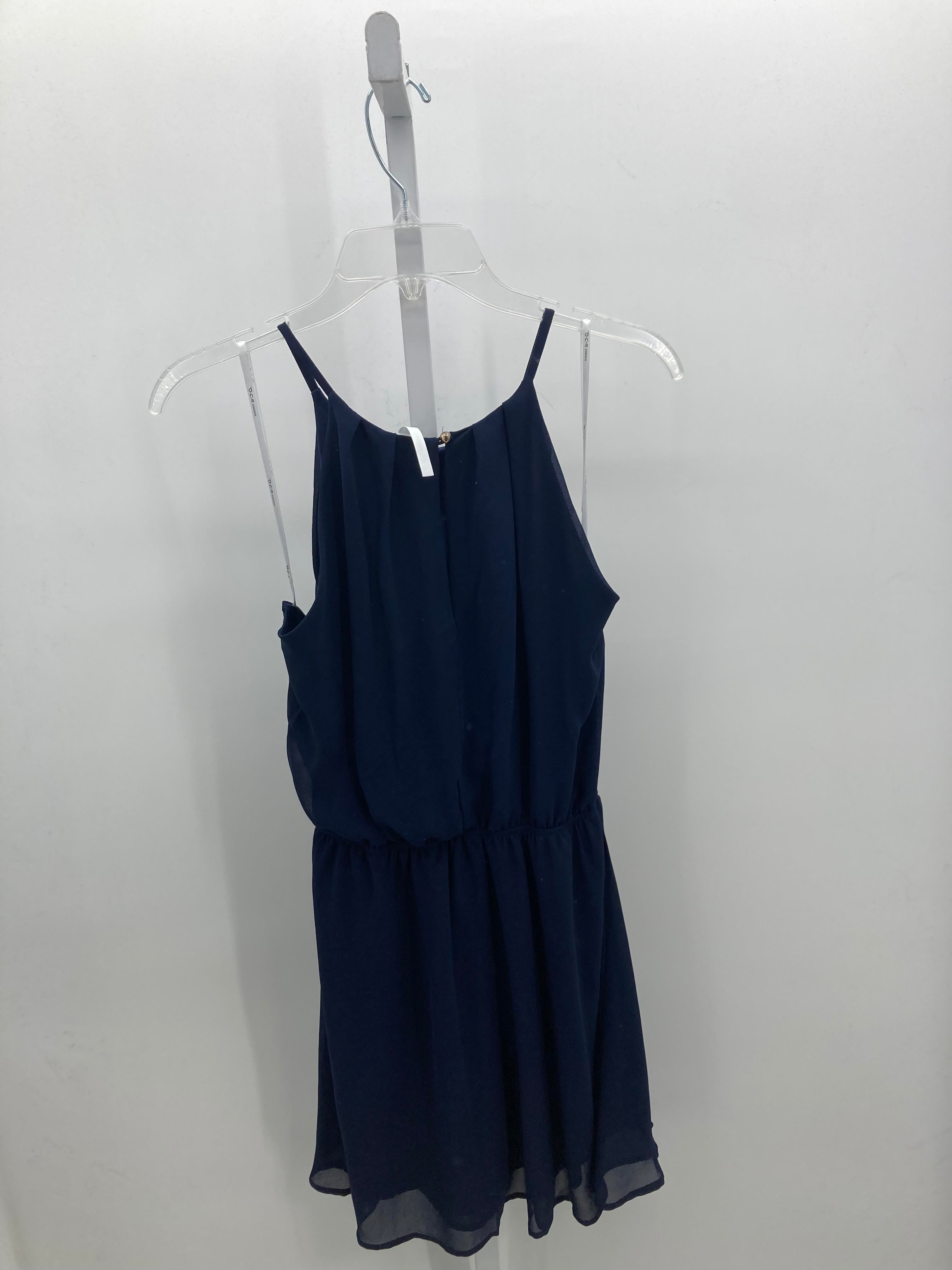Size Small Misses Sleeveless Dress