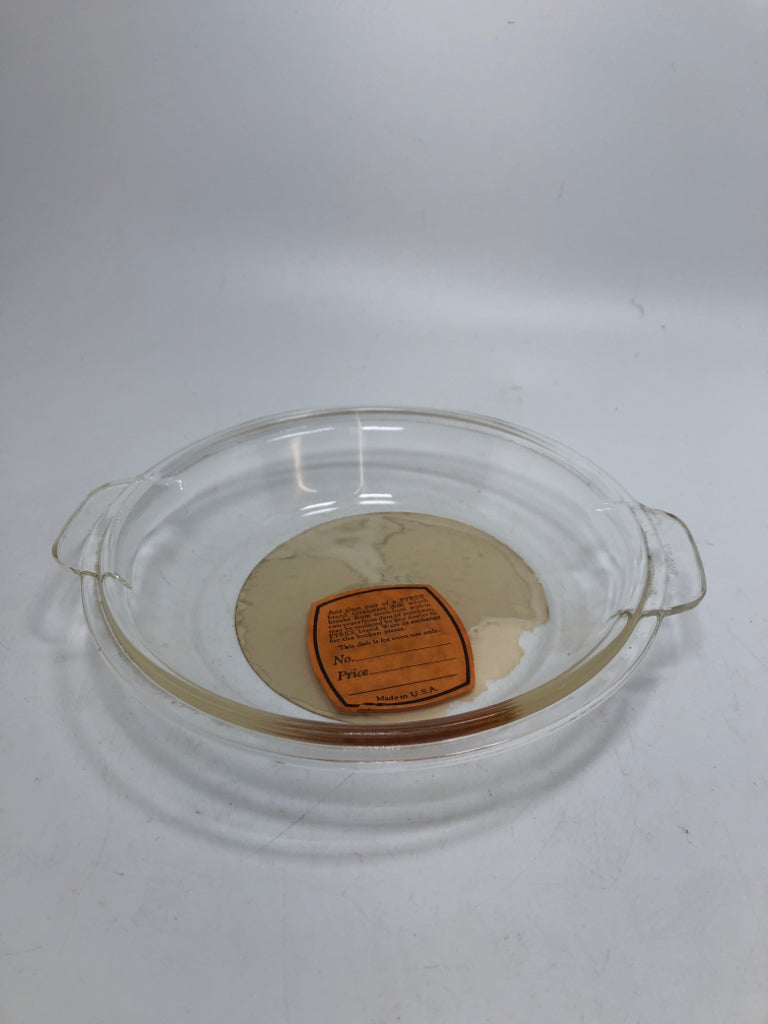 VTG PYREX DISH W/STICKERS.