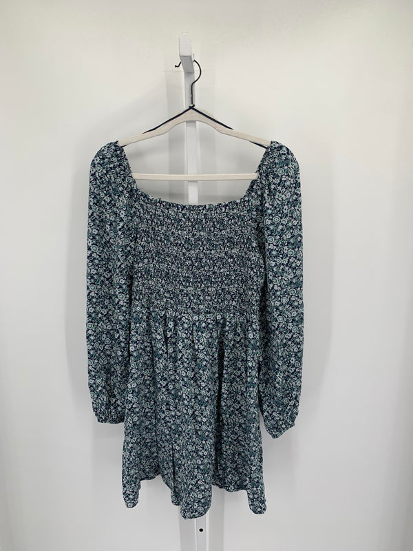 Gap Size Large Misses Long Sleeve Dress