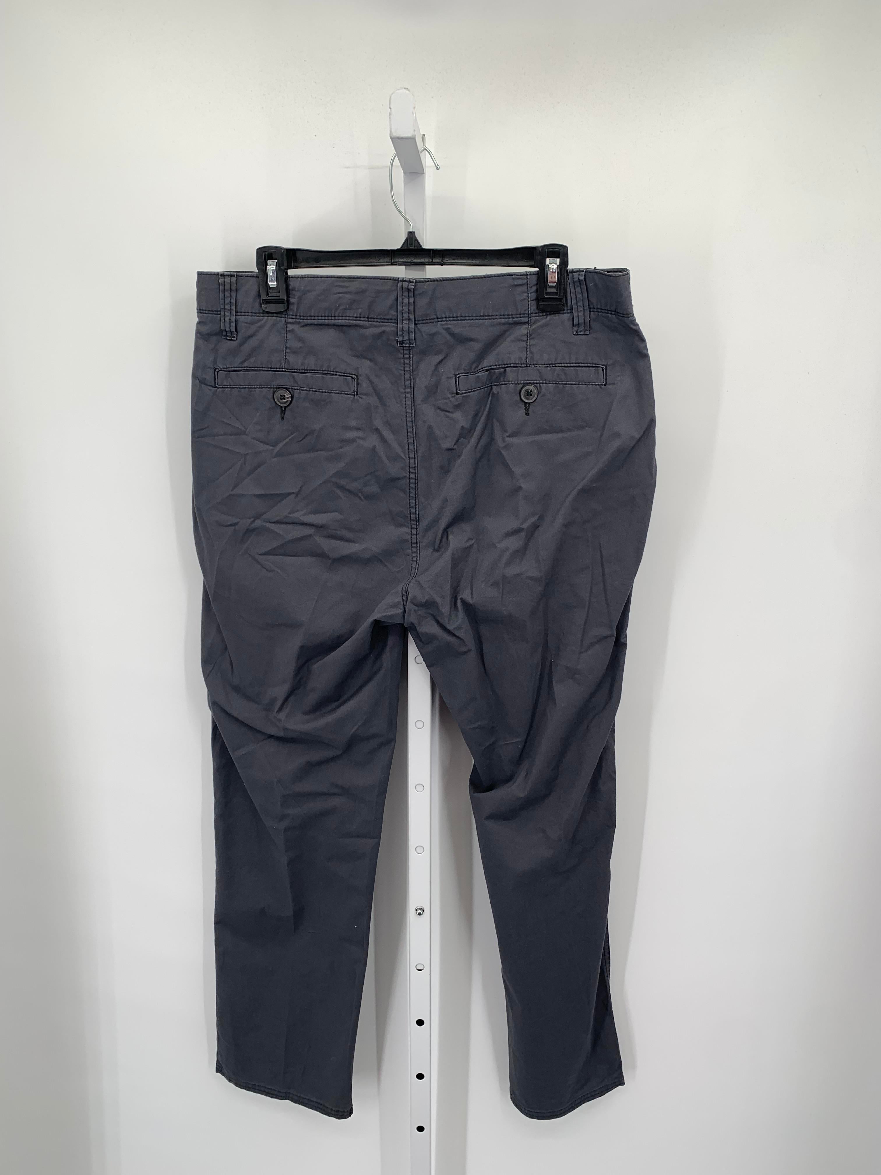 BLUE/GREY REGULAR FIT PANTS.