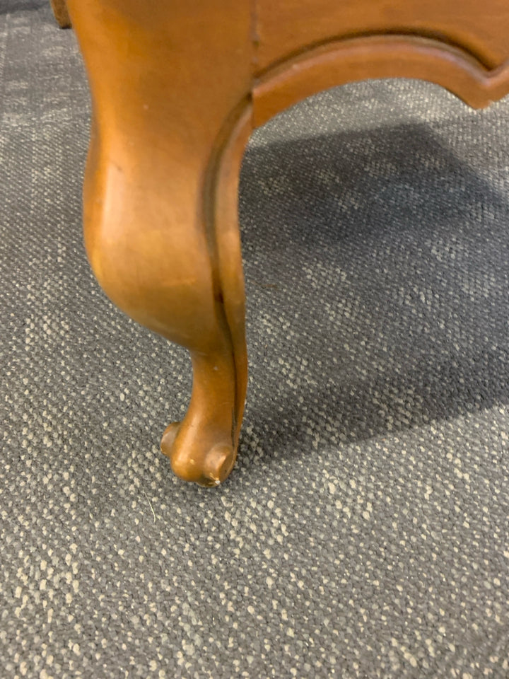 VTG WOOD SQUARE SIDE TABLE W MARBLE TOP AND BOTTOM SHELF.
