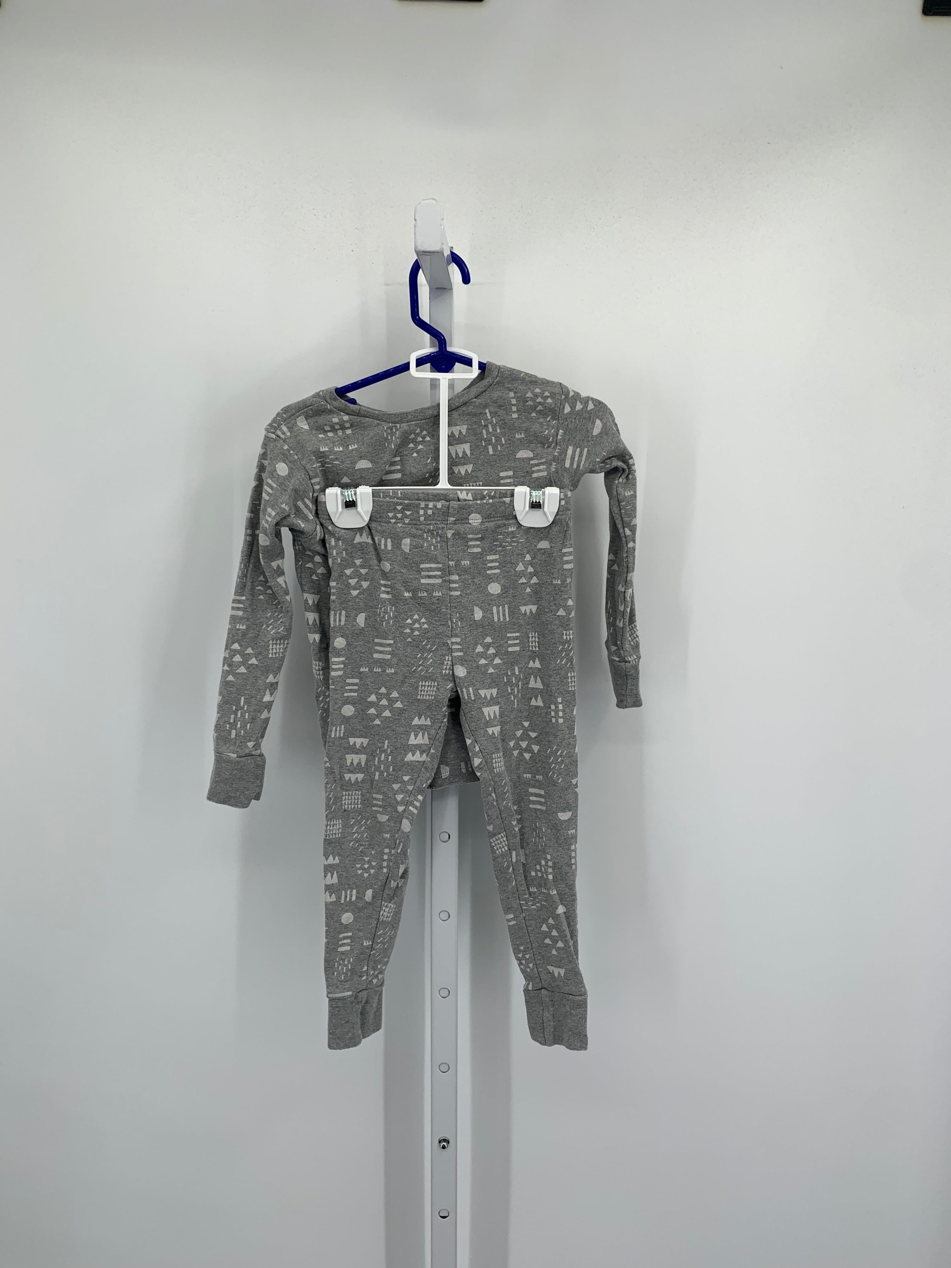 Size 4T Girls Pajamas