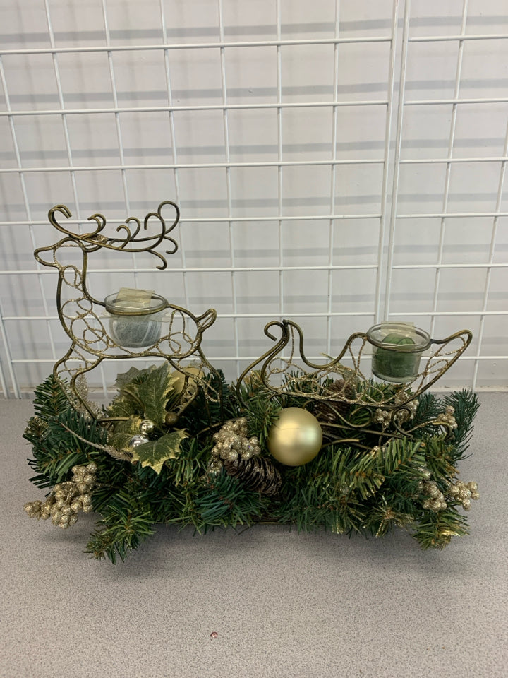 GOLD WIRE REINDEER/SLED CANDLE HOLDER CENTERPIECE.