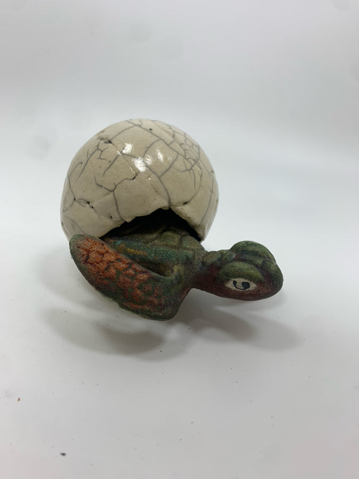 TURTLE HATCHING FROM EGG DECOR.