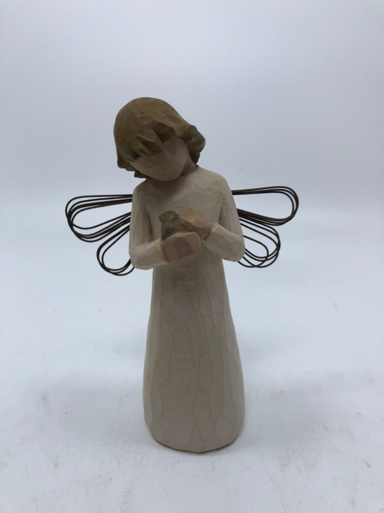 WILLOW TREE ANGEL OF HEALING.