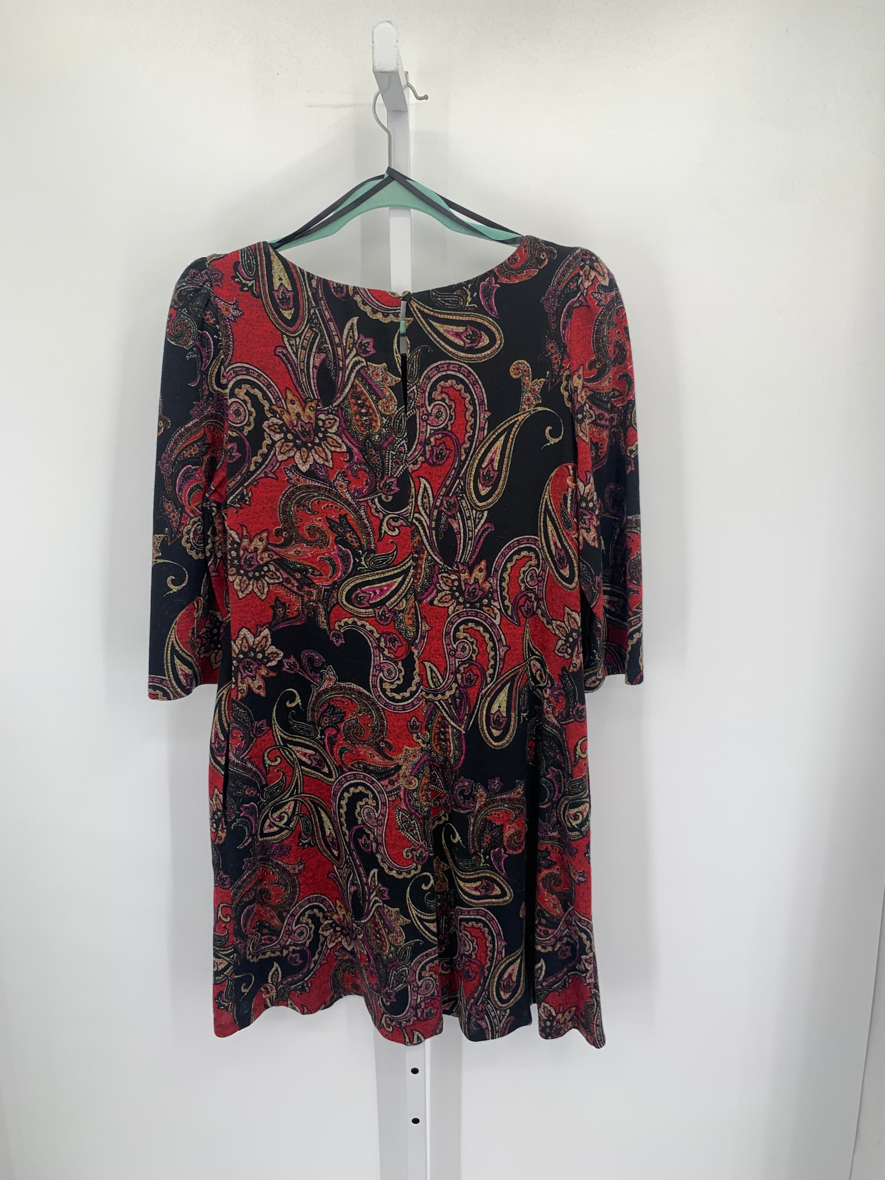 Size Large Misses 3/4 Sleeve Dress