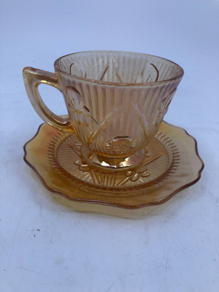 VTG CARNIVAL GLASS TEA CUP/SAUCER EMBOSSED FLOWERS.