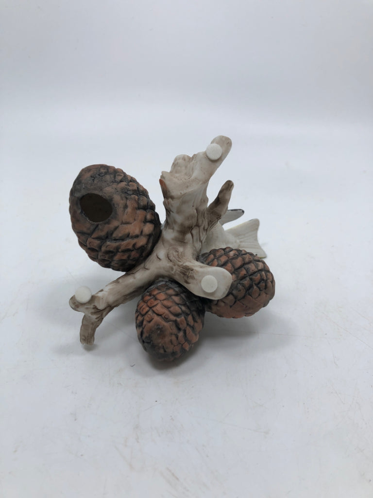 KINGLET BIRD FIGURINE.