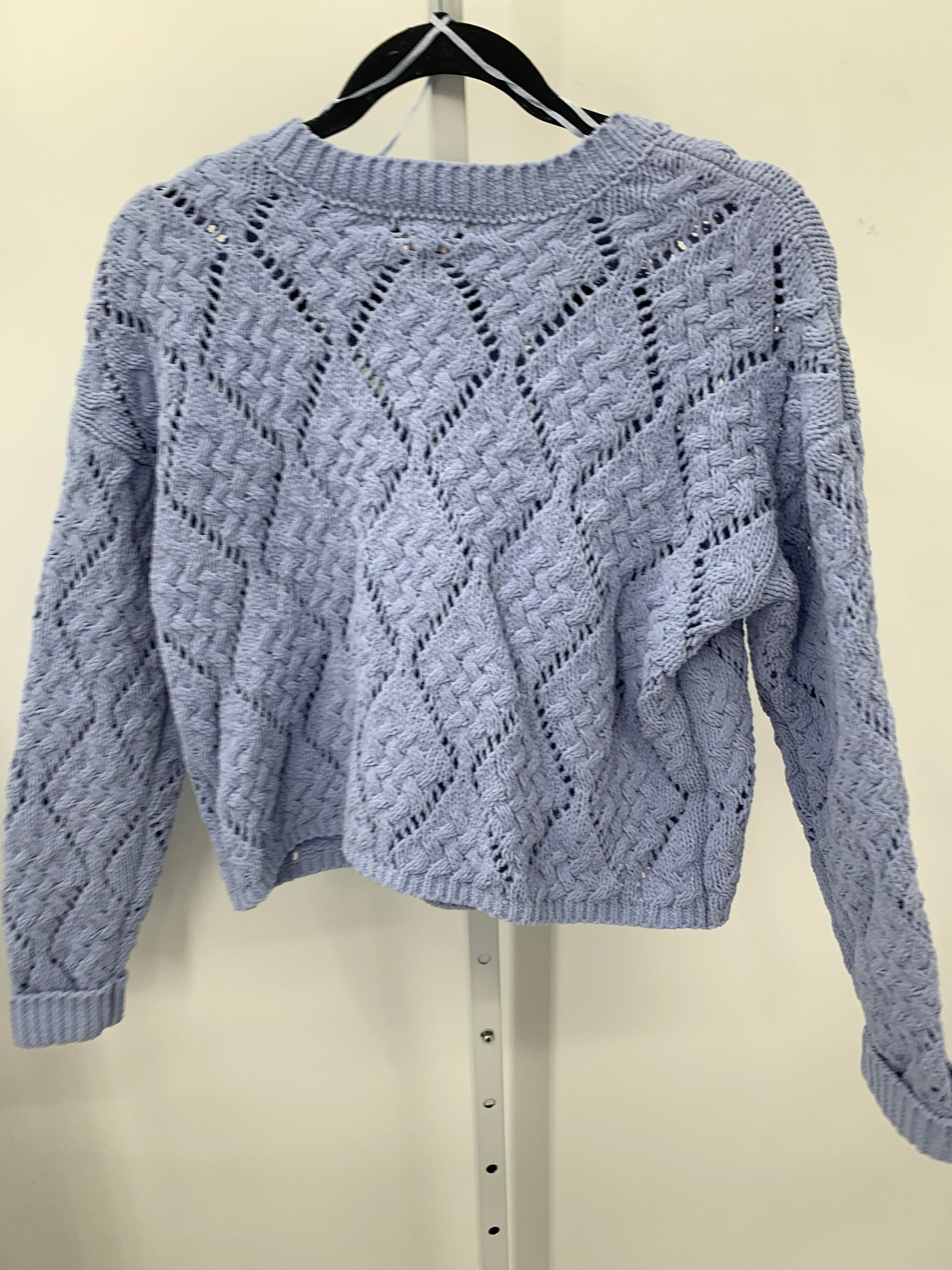Size Small Juniors Long Sleeve Sweater