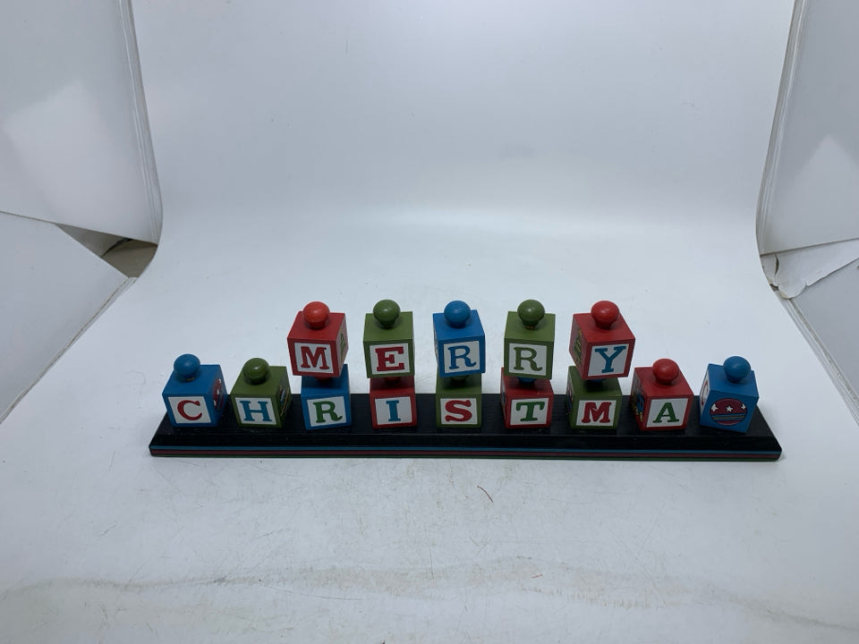 SPINNING BLOCKS MERRY CHRISTMAS BLOCKS SIGN.