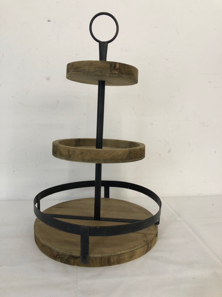 3 TIER WOOD AND BLACK METAL CENTERPIECE.