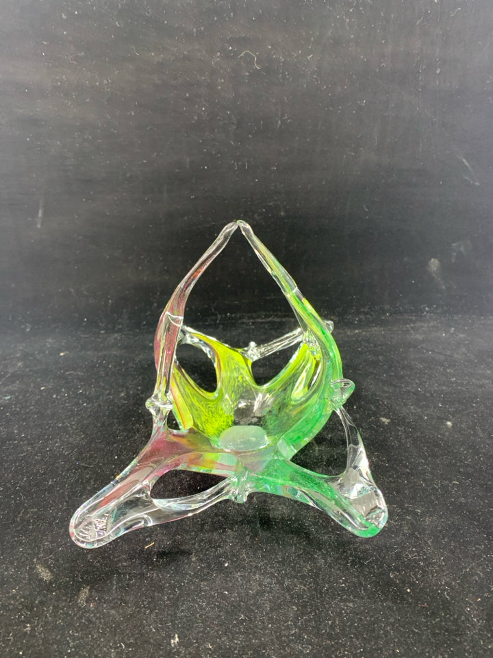 BLOWN GLASS BUTTERFLY BOWL.