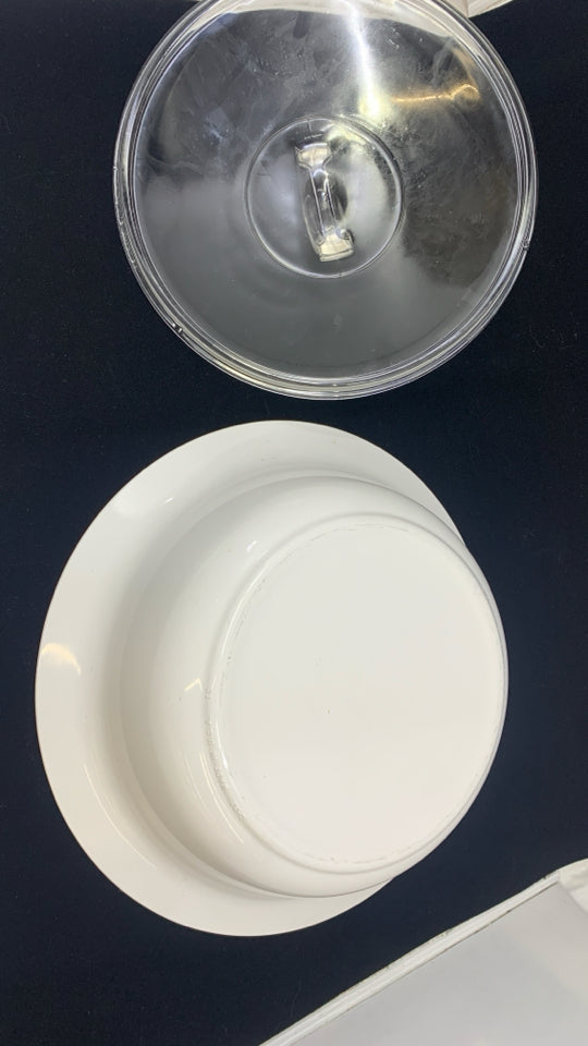 ROUND WHITE SERVER IN STAND.