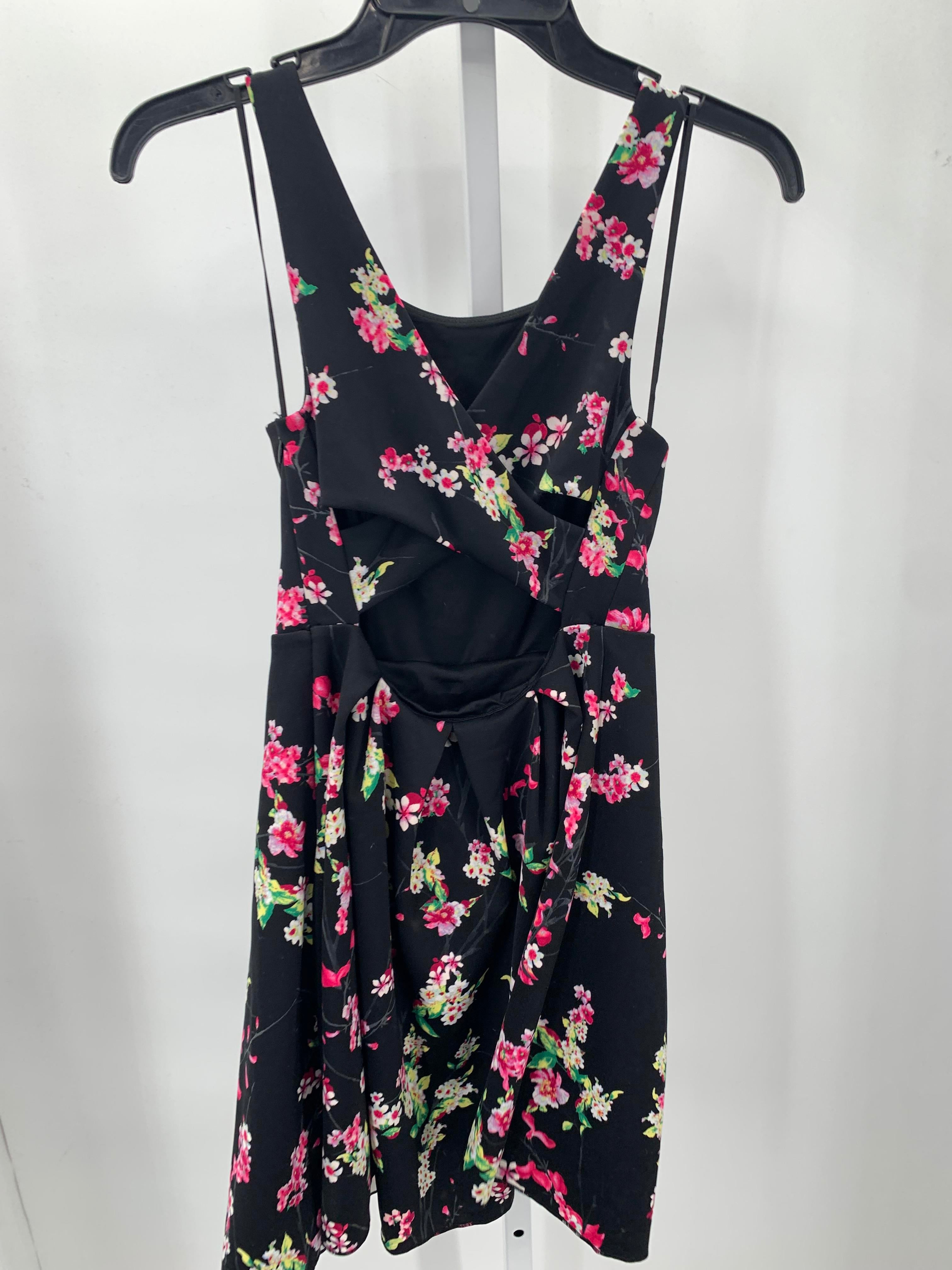 Express Size 0 Misses Sleeveless Dress