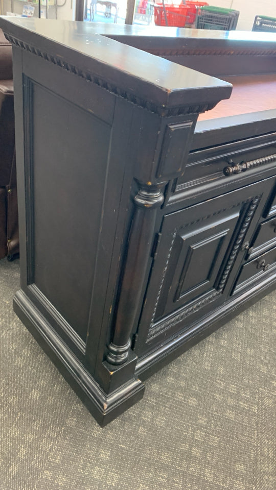 TOMMY BAHAMA KINGSTOWN BUFFET W/COPPER TOP.