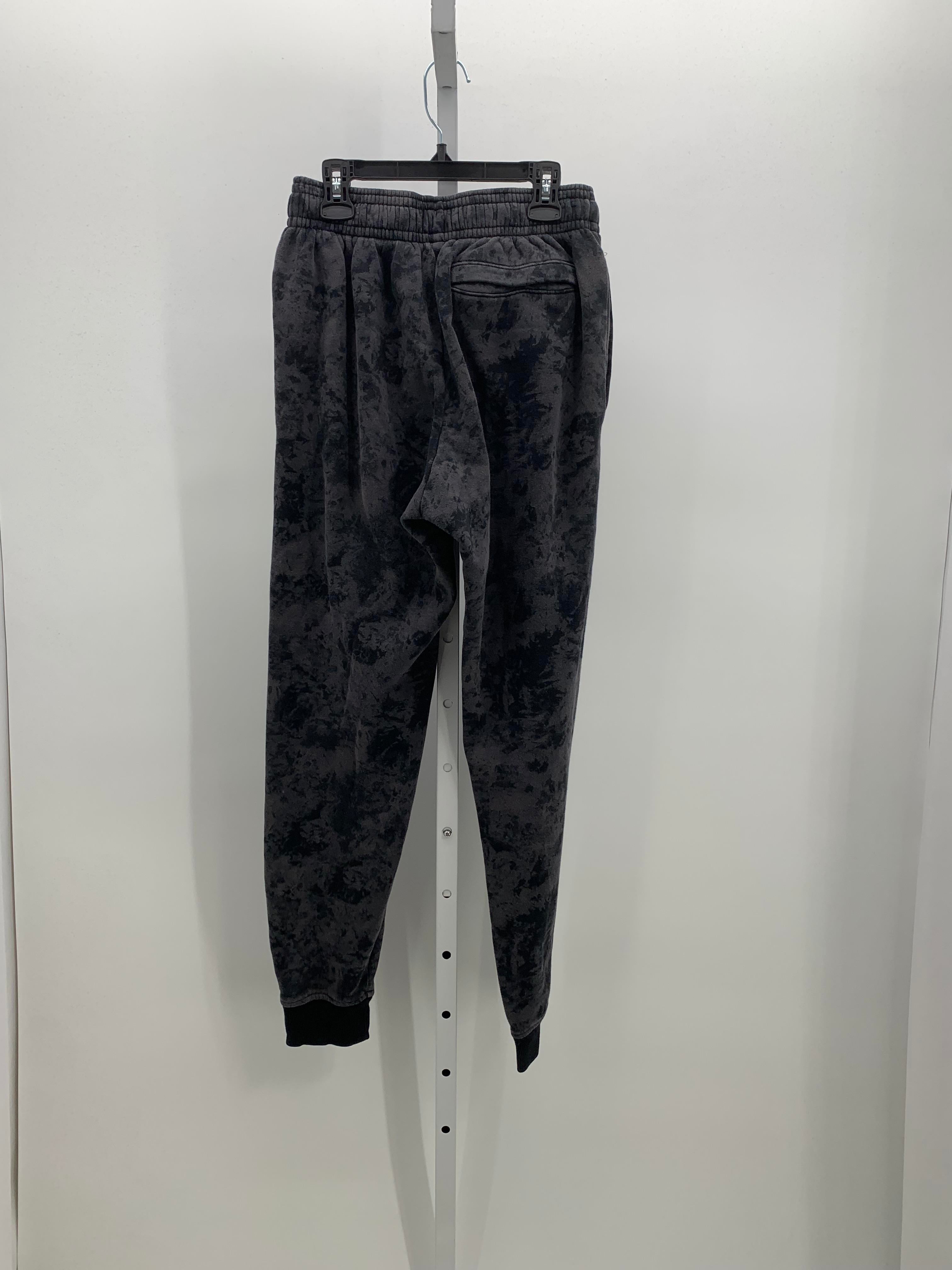 Under Armour Size Small Misses Sweat Pants