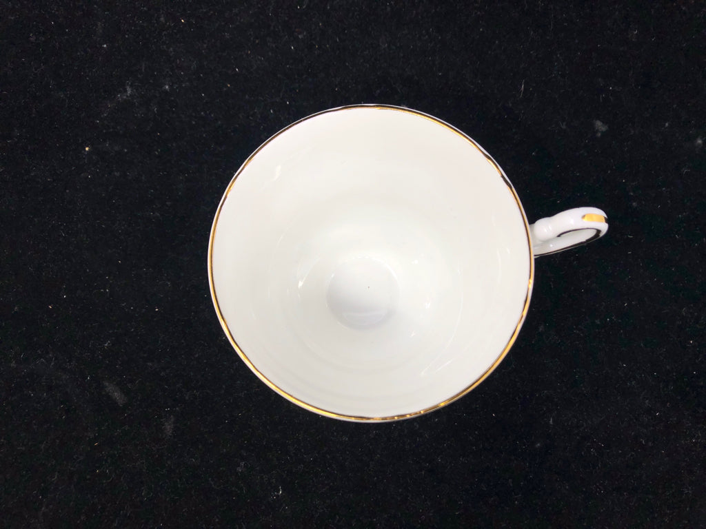 REGENCY CLOVER TEACUP AND SAUCER.