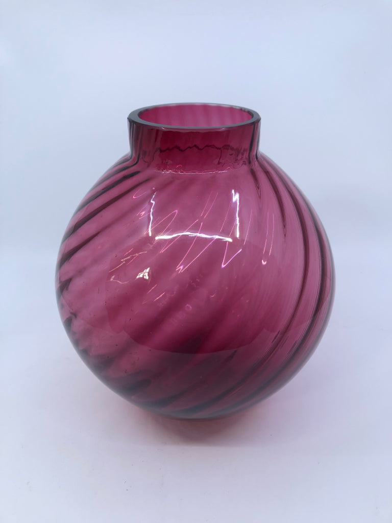CRANBERRY CRYSTAL SWIRL OPTIC RED VASE.