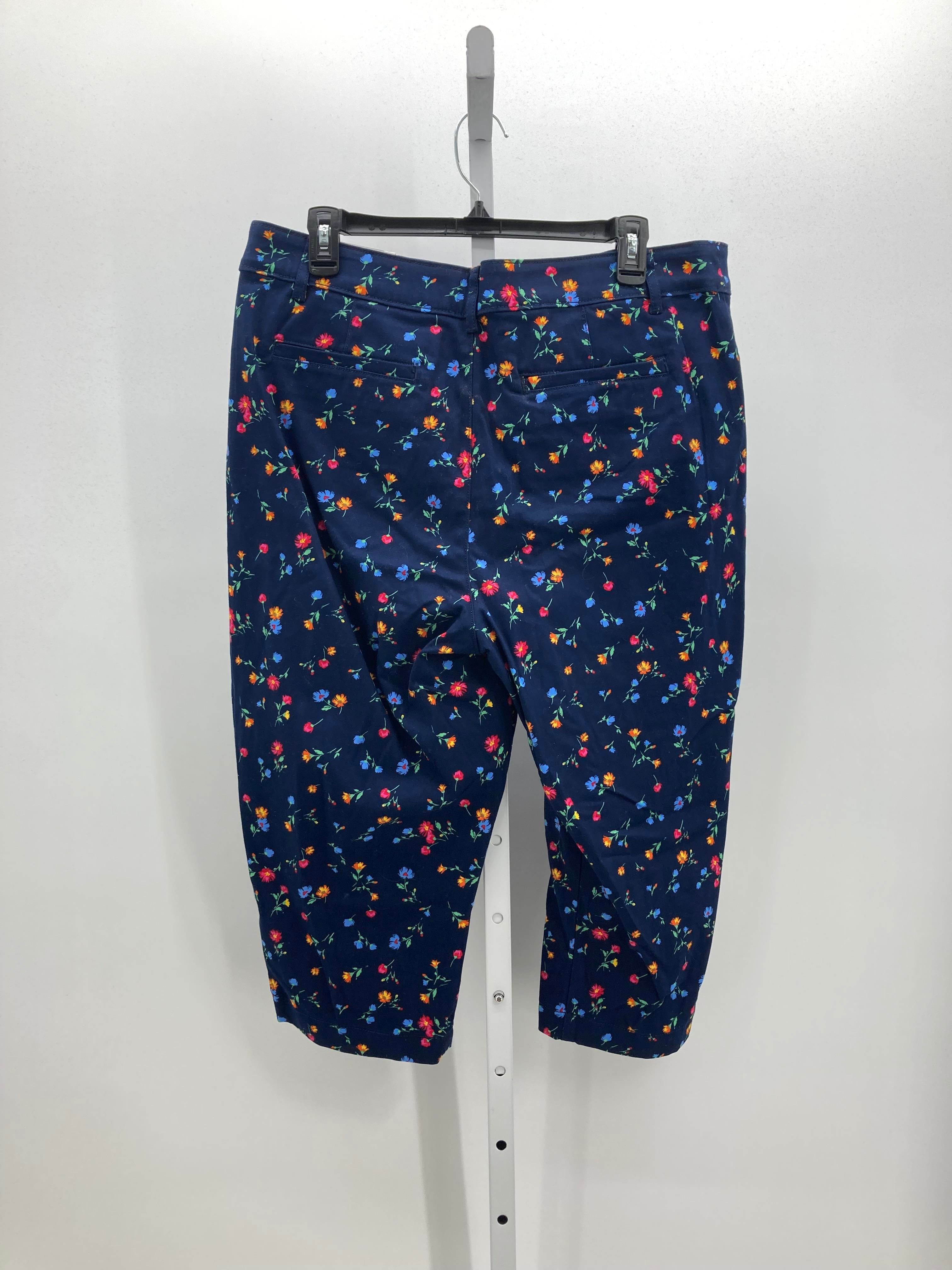 St. Johns Bay Size 16 Misses Capri Pants