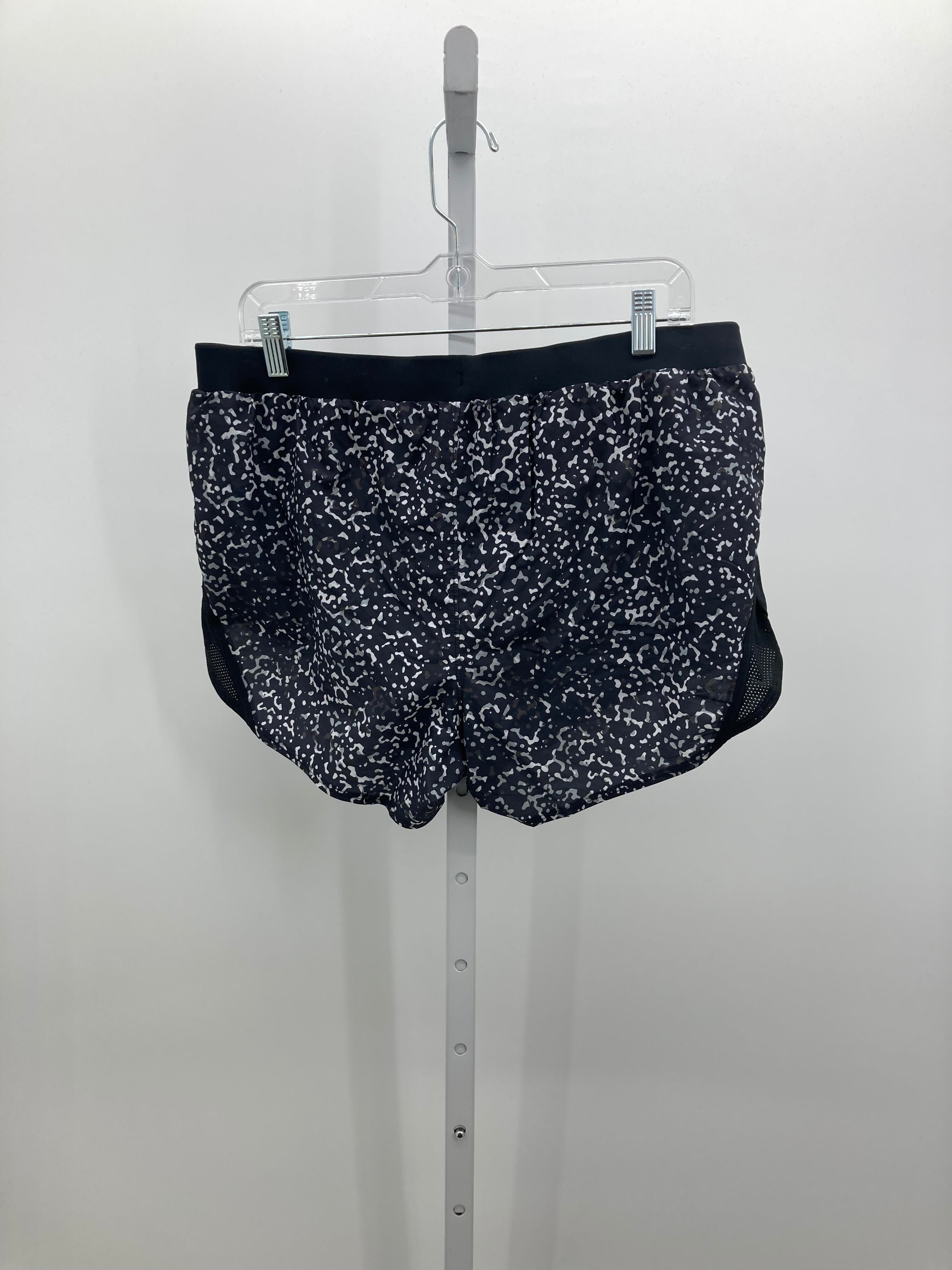 Under Armour Size Large Misses Shorts