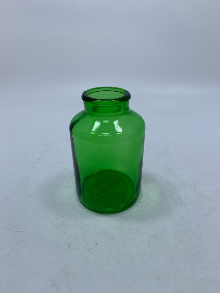 VTG GREEN EMPTY GLASS BOTTLE.