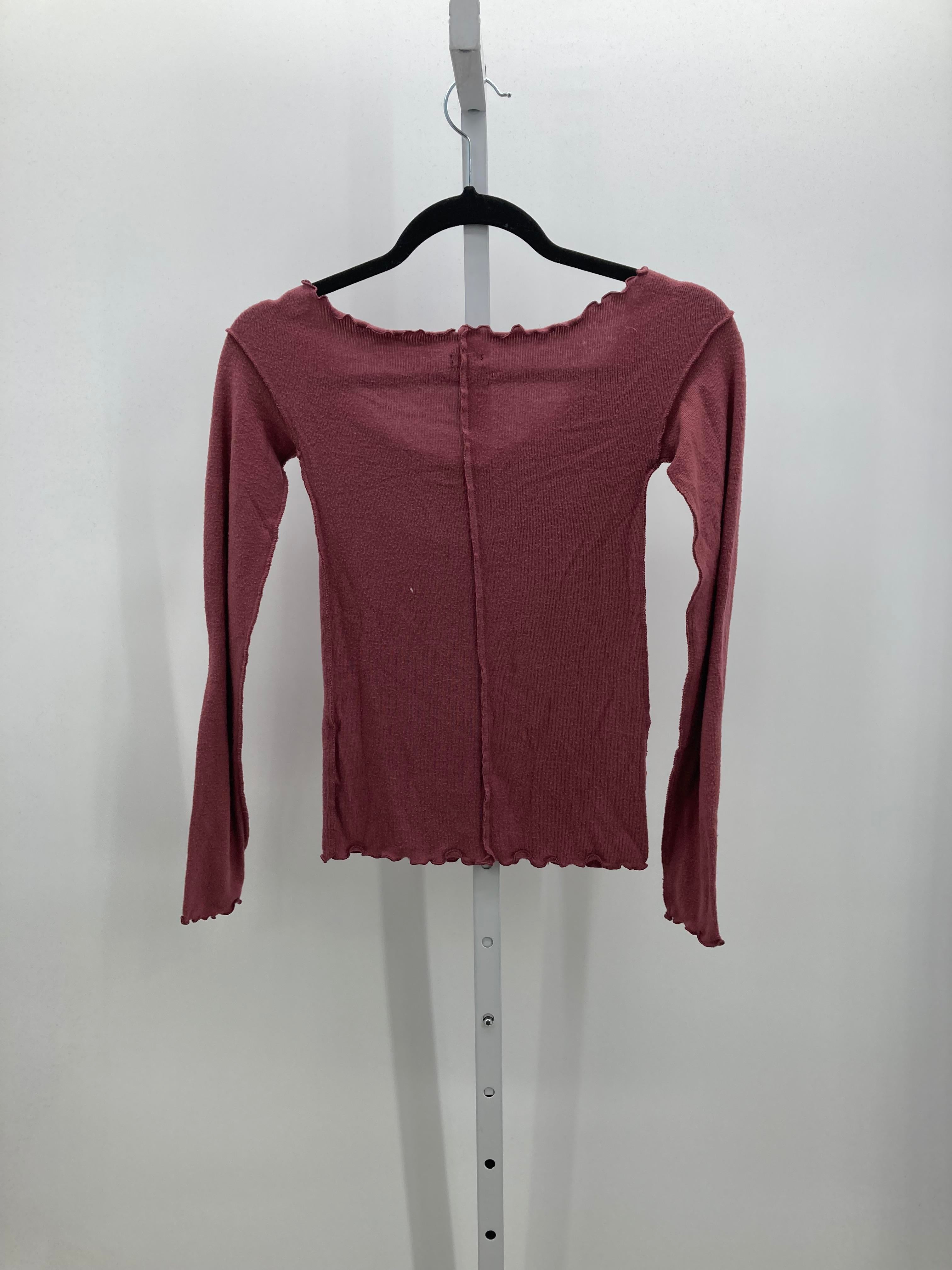 Size Small Juniors Long Sleeve Sweater
