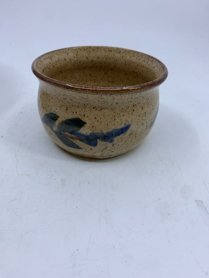 2 PC TAN SPECKLED W/ LAVENDER BRANCH MUSTARD SAUCE BOWL W/ WOOD SPOON.