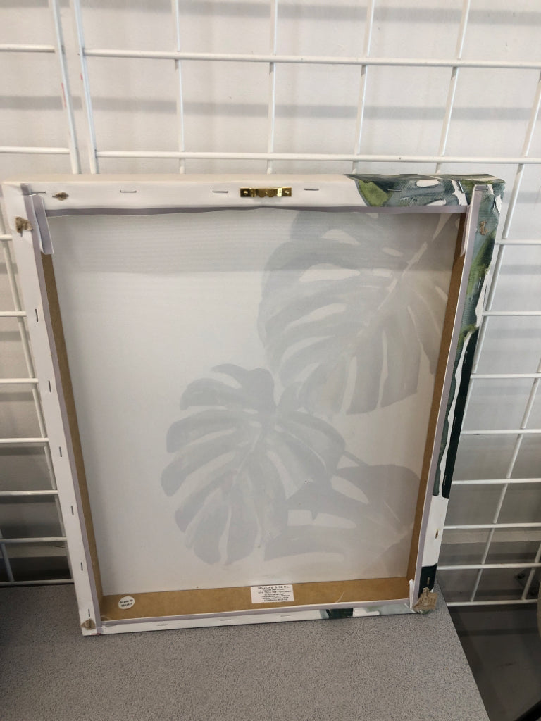 PALM LEAVES CANVAS WALL ART.