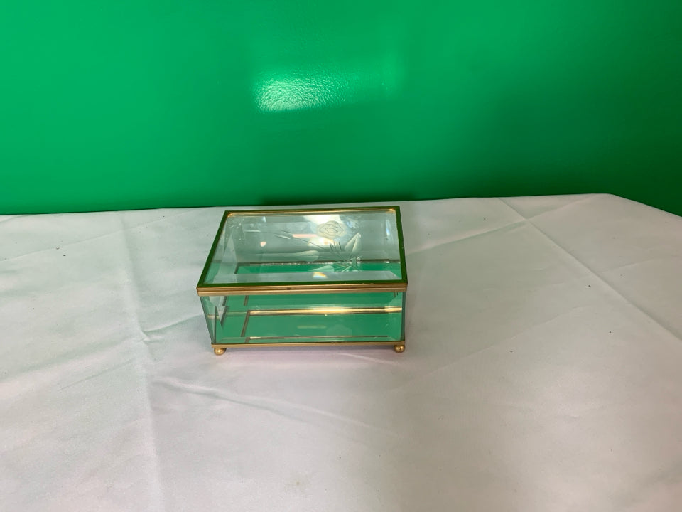 JEWELRY BOX GLASS GOLD TRIM WITH MIRROR BOTTOM.