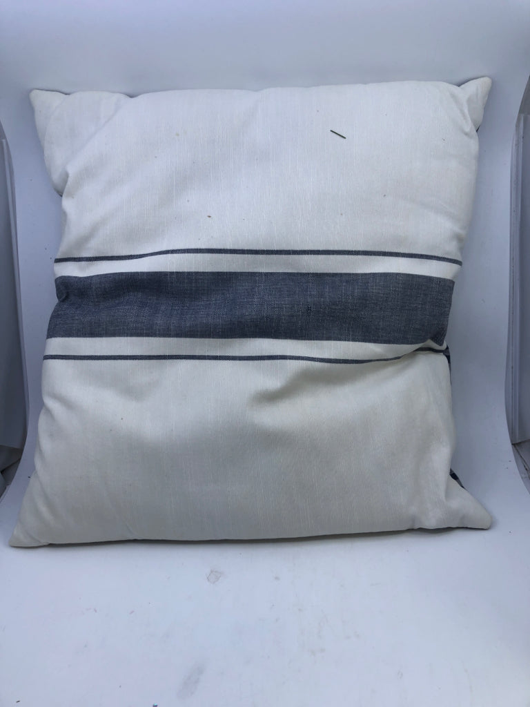 NAVY STRIPE SQUARE PILLOW.