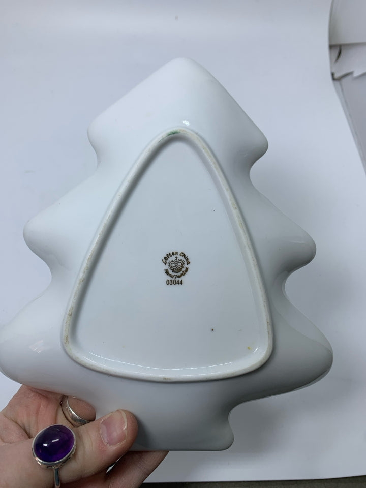 LEFTON SMALL WHITE CHRISTMAS TREE TRINKET DISH W/ HOLLY.