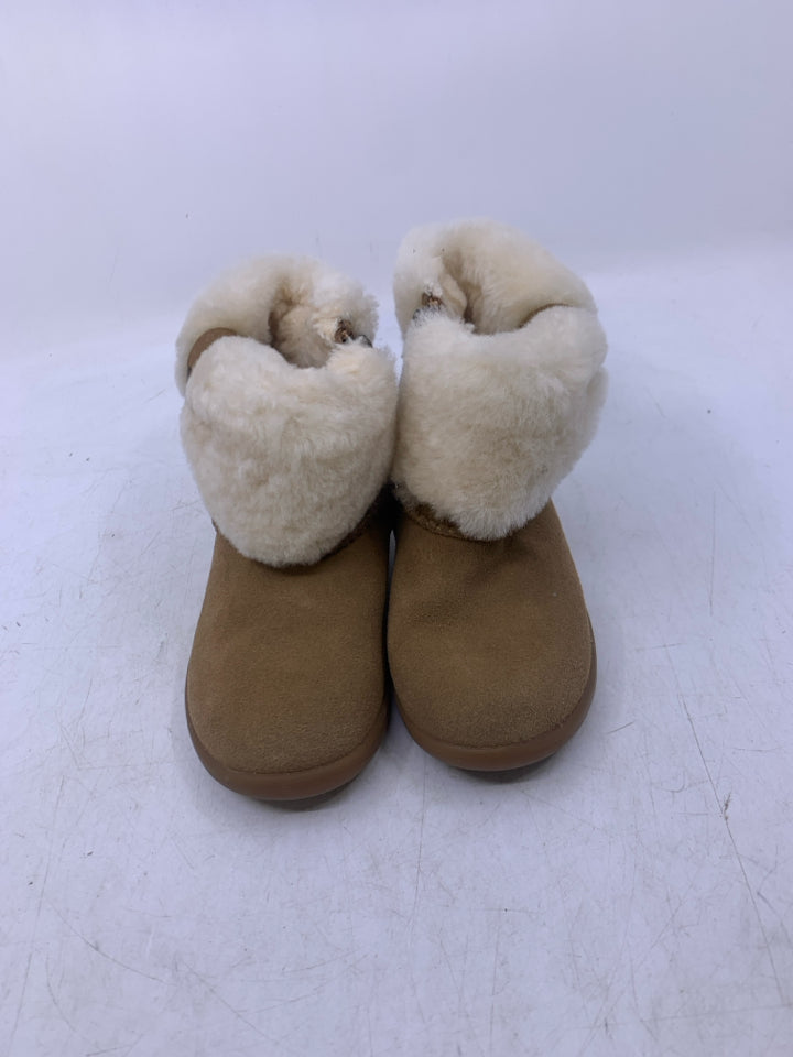 UGG Size 8 Winter Boots