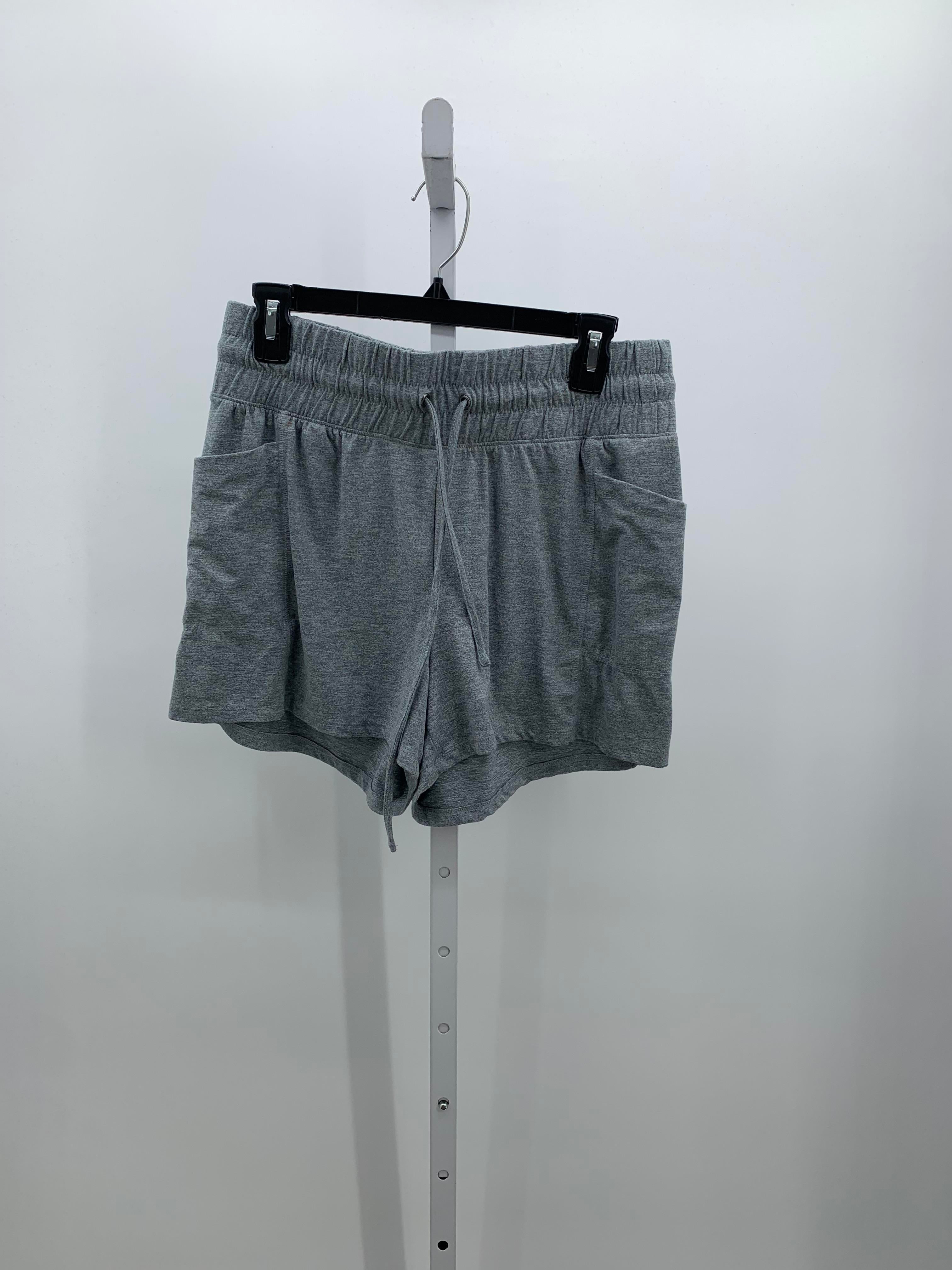 Size Medium Misses Shorts