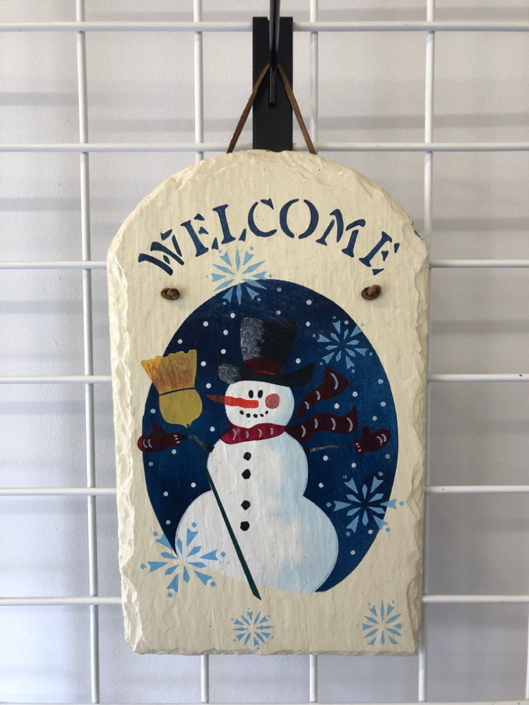 SLATE WELCOME SNOWMAN DOOR HANGING.