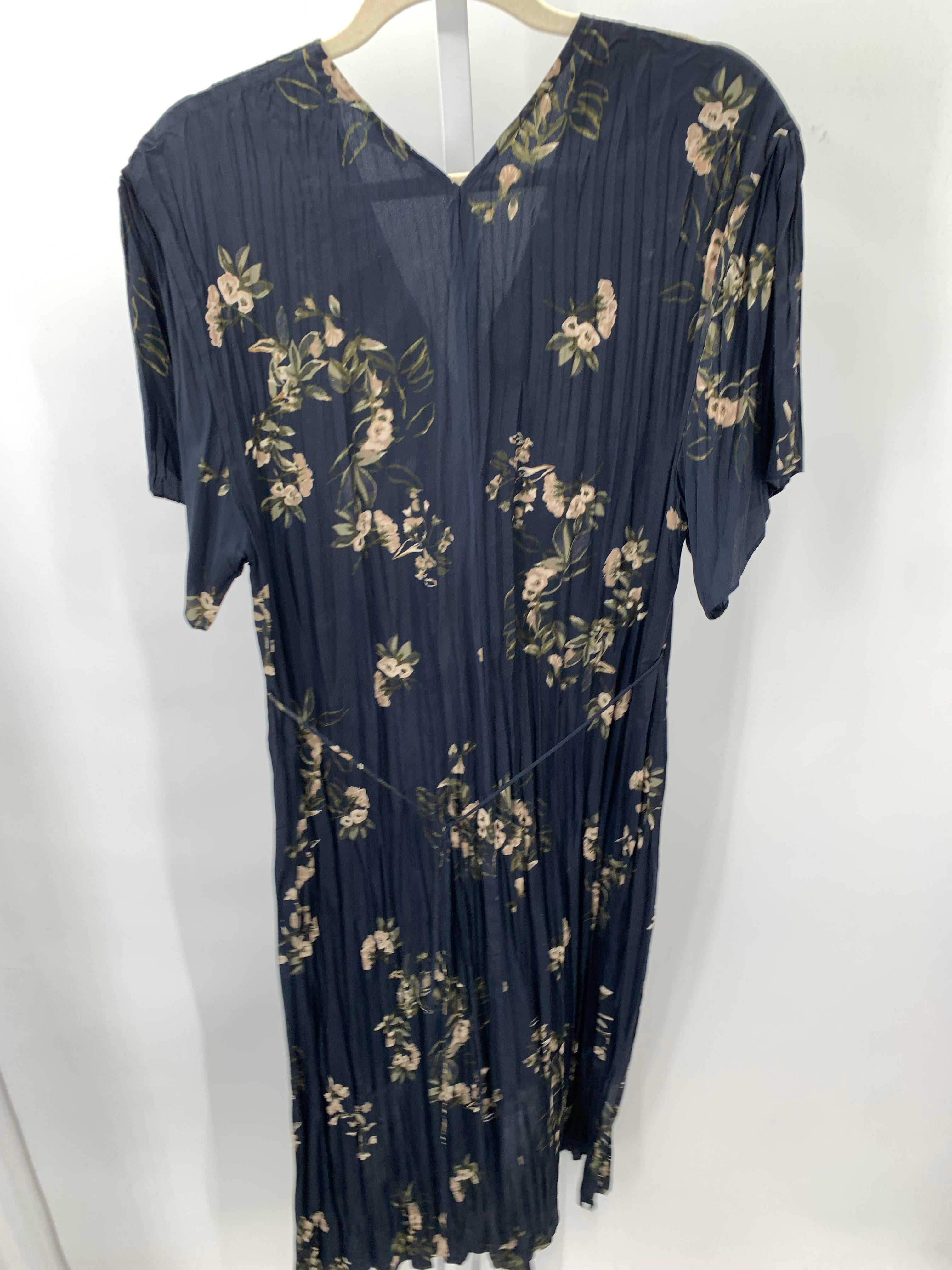 vince Size Medium Misses Short Sleeve Dress