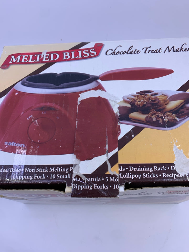 NIB MELTED BLISS.
