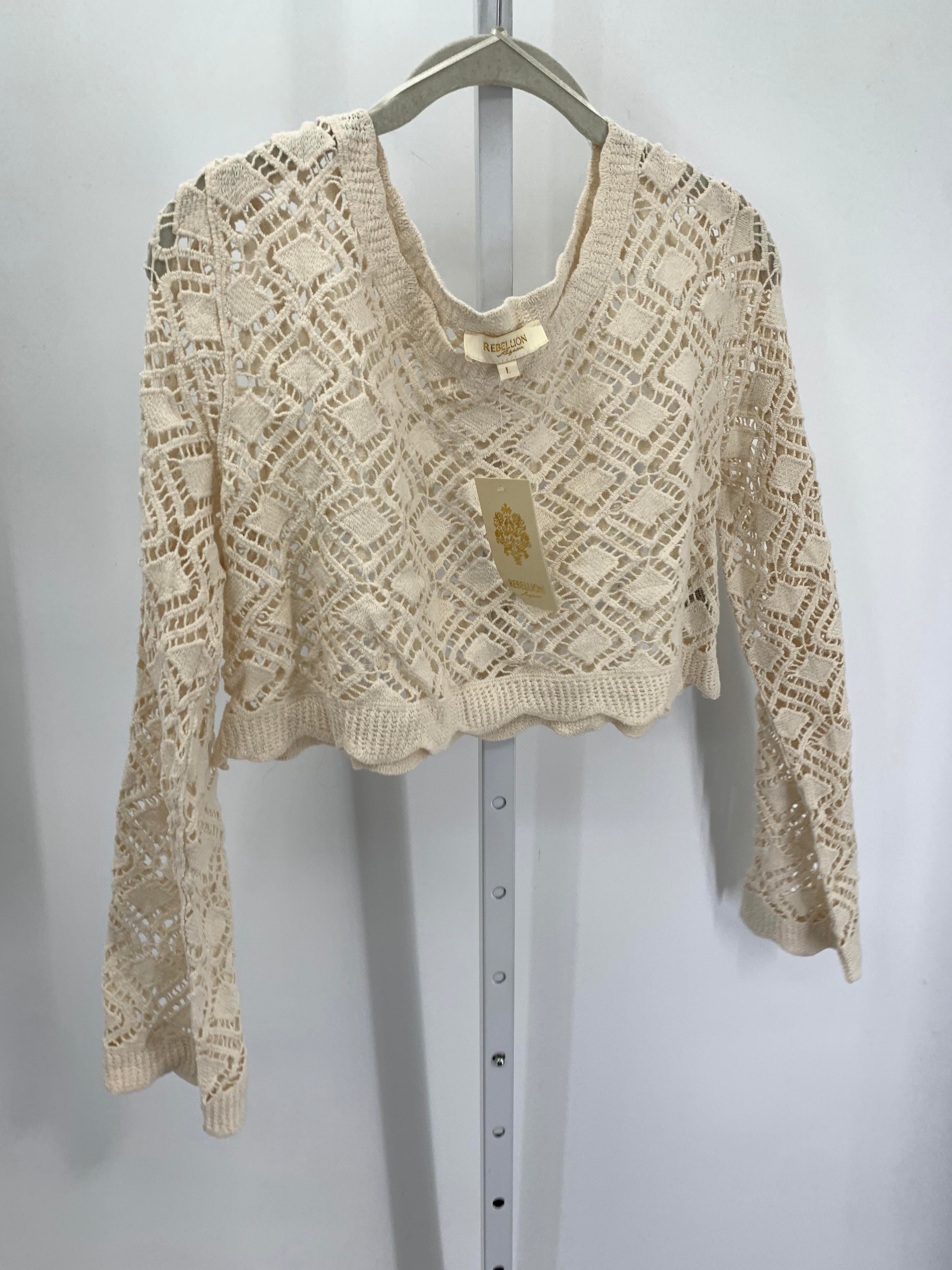 Size Large Juniors Long Sleeve Sweater