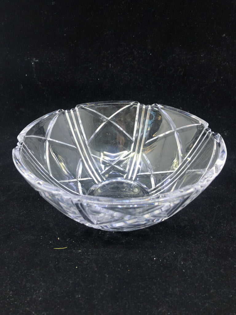 CUT GLASS X PATTERN BOWL.