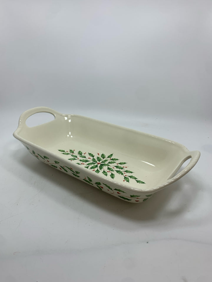 LENOX HOLLY PATTERN BAKING PAN W/ HANDLES.