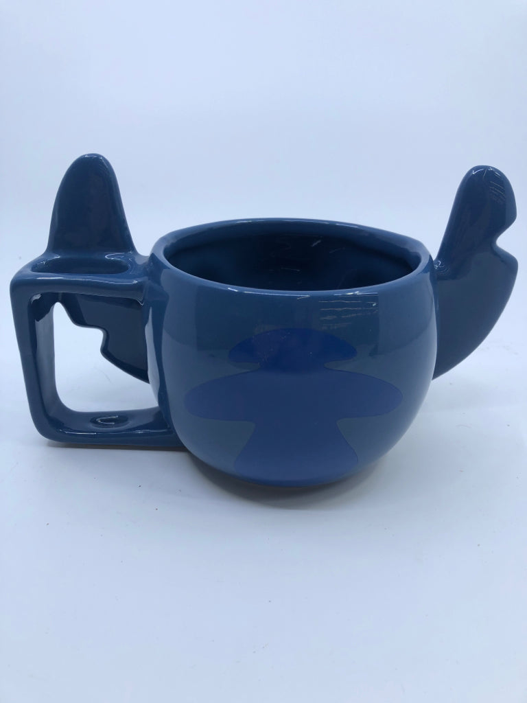 BLUE STITCH MUG.