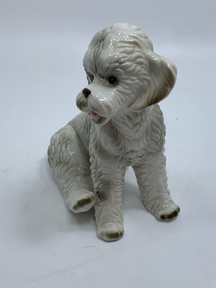 ROYAL CROWN PORCELAIN POODLE FIGURINE.
